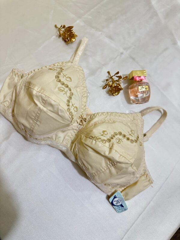 Pure Comfort Meets Elegance FASHI Premium Cotton Bra